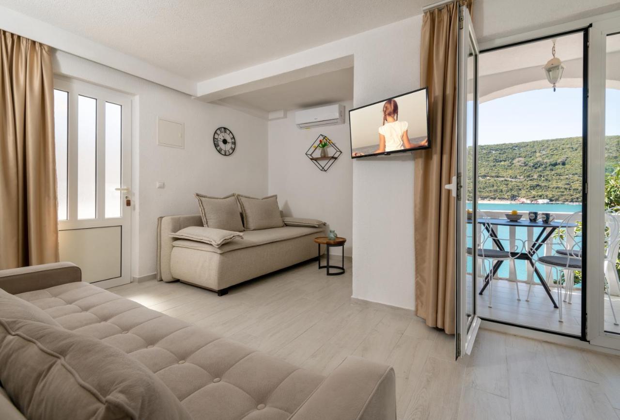 Apartments Sentic เนอุม ภายนอก รูปภาพ