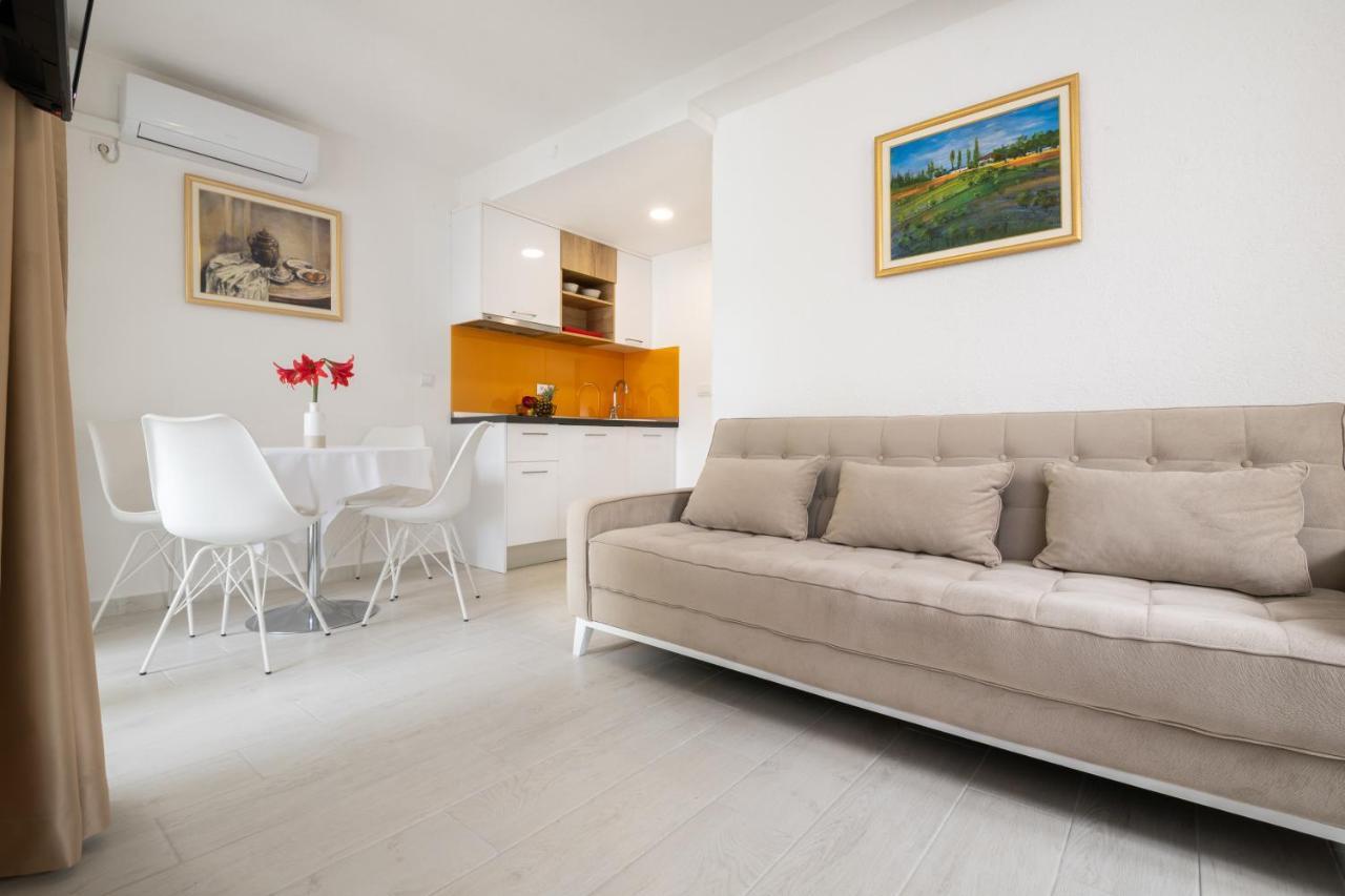 Apartments Sentic เนอุม ภายนอก รูปภาพ